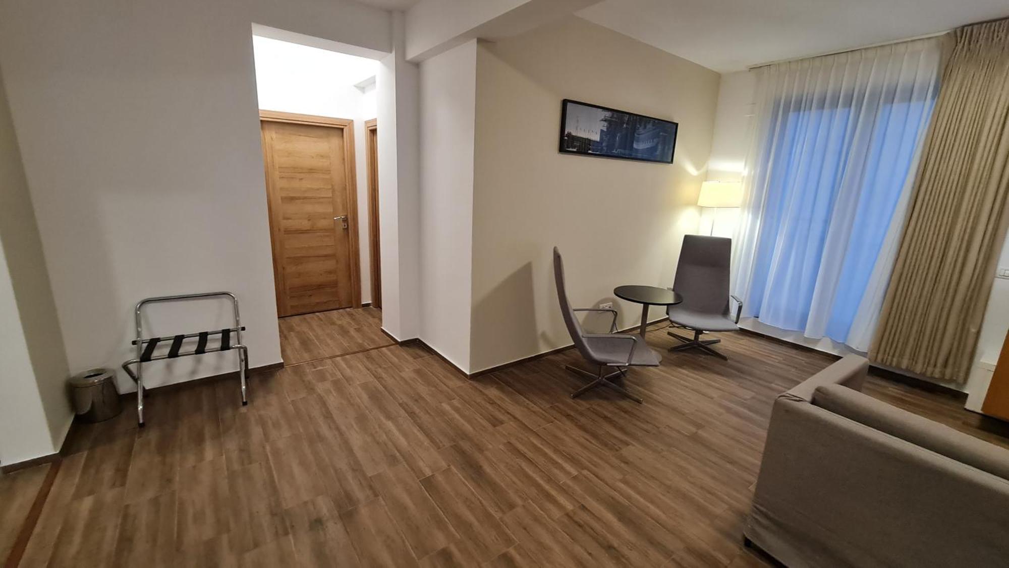 Jafar Resort 11 Penthouse ティミショアラ エクステリア 写真