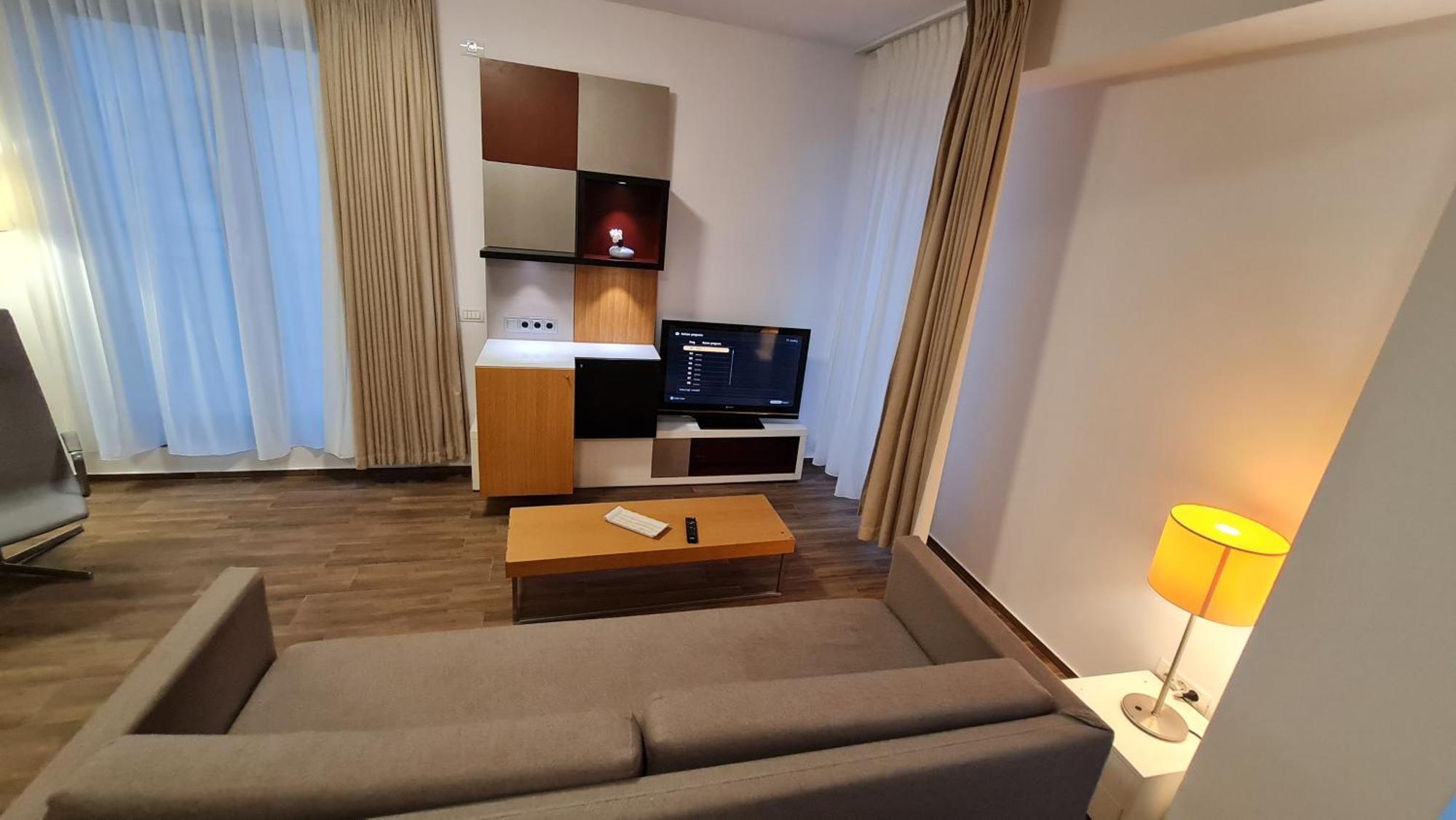 Jafar Resort 11 Penthouse ティミショアラ エクステリア 写真
