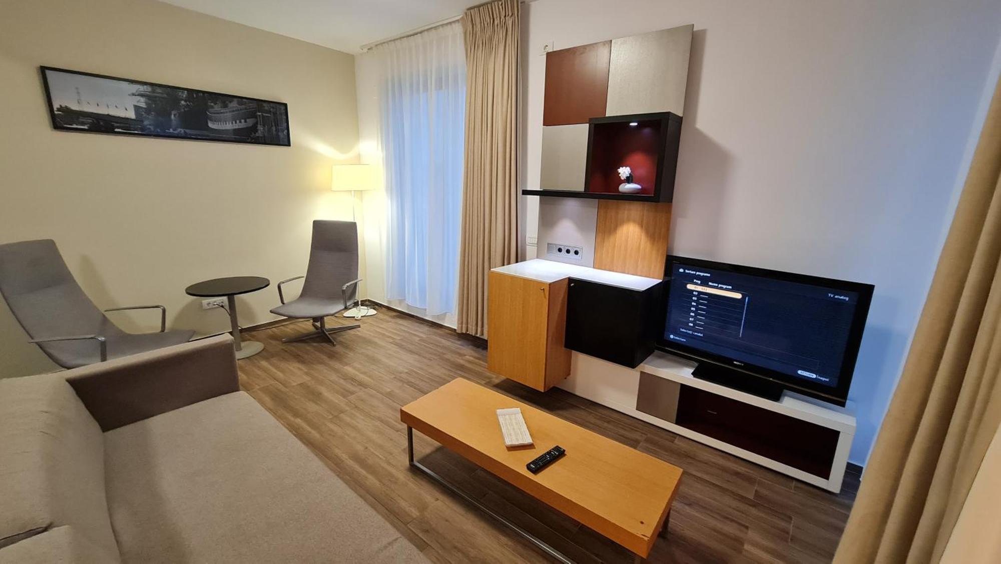 Jafar Resort 11 Penthouse ティミショアラ エクステリア 写真